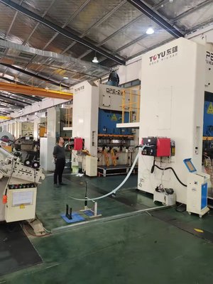 送料机及周边设备